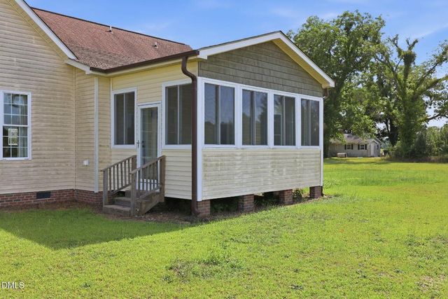 1293 Titan Roberts Road, Lillington, NC 27546