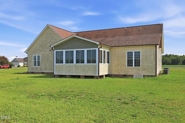 1293 Titan Roberts Road, Lillington, NC 27546