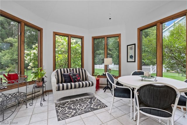 7012 Morning Dove Lane, Olmsted Twp, OH 44138