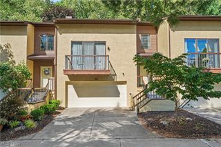 162 Lake Terrace Drive, Munroe Falls, OH 44262