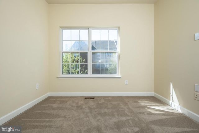 637 SPECTATOR AVE, Landover, MD 20785