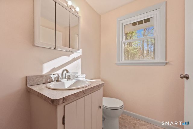 66 East Shore Boulevard, Burlington, CT 06013