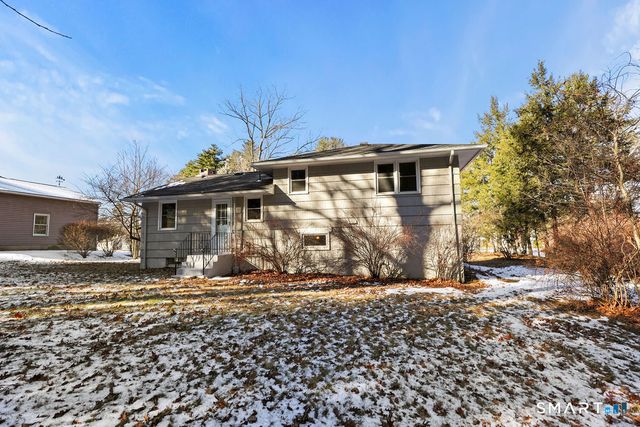 66 East Shore Boulevard, Burlington, CT 06013