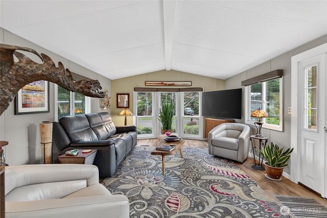 1710 195th Street, Long Beach, WA 98631