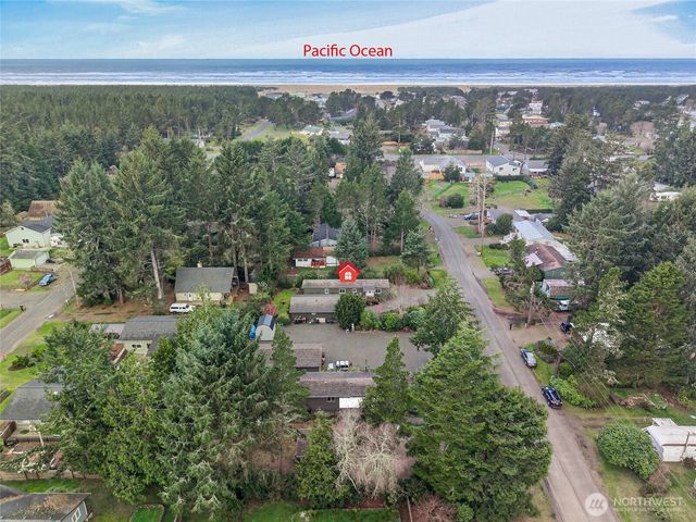 1710 195th Street, Long Beach, WA 98631