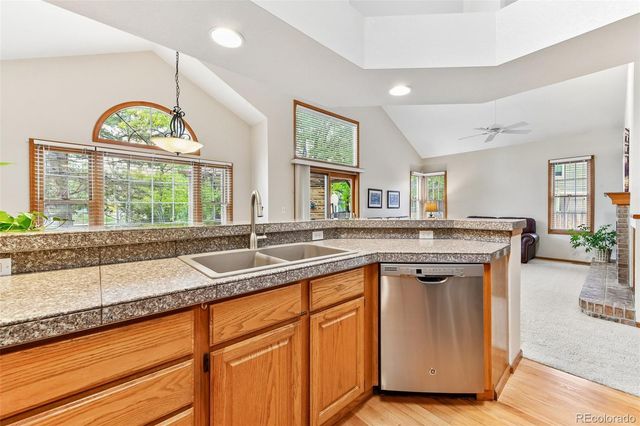 5765 W Iliff Drive, Lakewood, CO 80227
