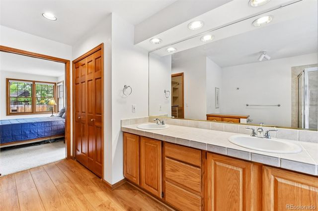 5765 W Iliff Drive, Lakewood, CO 80227