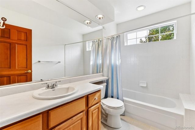 5765 W Iliff Drive, Lakewood, CO 80227