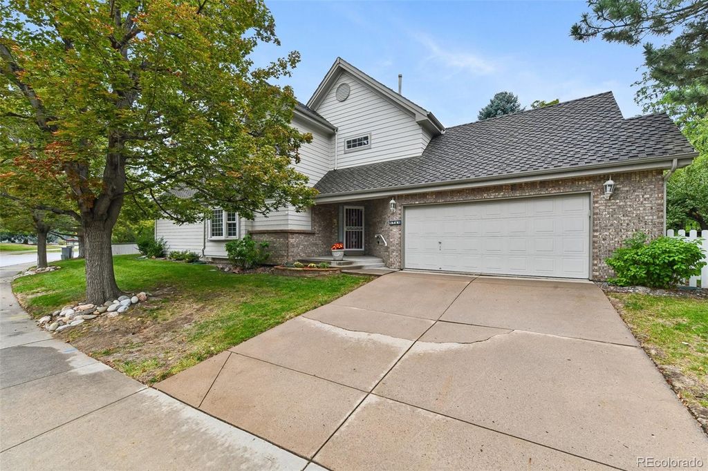 5765 W Iliff Drive, Lakewood, CO 80227
