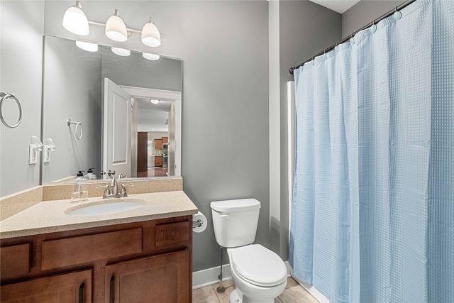 8697 NW 27th Court, Ankeny, IA 50023