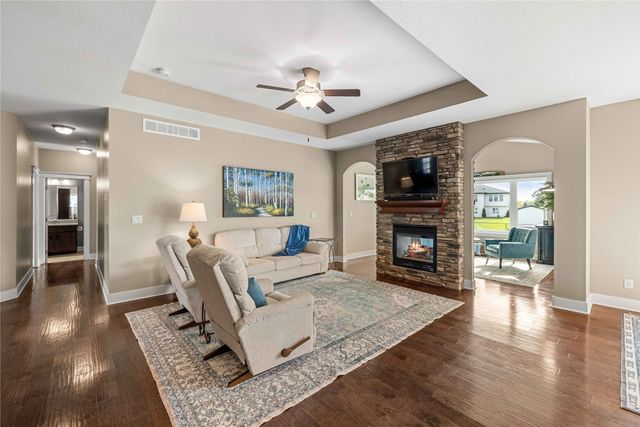 8697 NW 27th Court, Ankeny, IA 50023