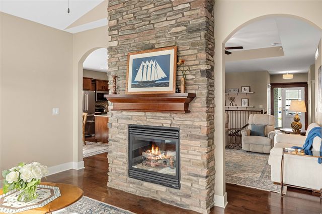 8697 NW 27th Court, Ankeny, IA 50023