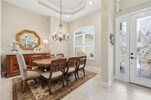 8793 Mustang Island CIR, Naples, FL 34113