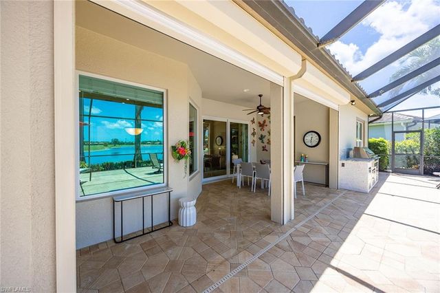 8793 Mustang Island CIR, Naples, FL 34113