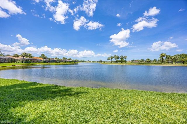 8793 Mustang Island CIR, Naples, FL 34113