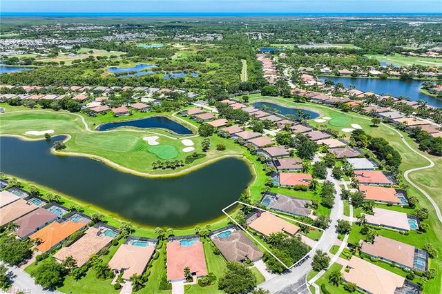 8793 Mustang Island CIR, Naples, FL 34113