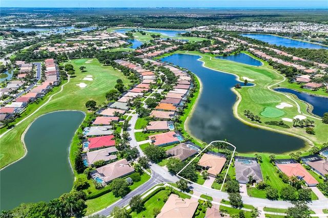 8793 Mustang Island CIR, Naples, FL 34113