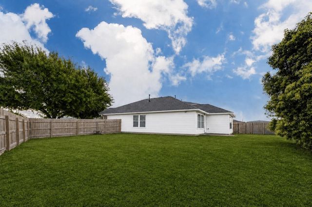 7039 Primrose Road, Baytown, TX 77521