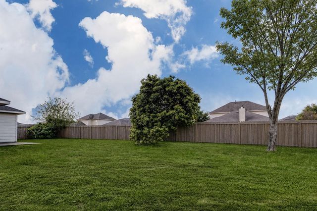 7039 Primrose Road, Baytown, TX 77521
