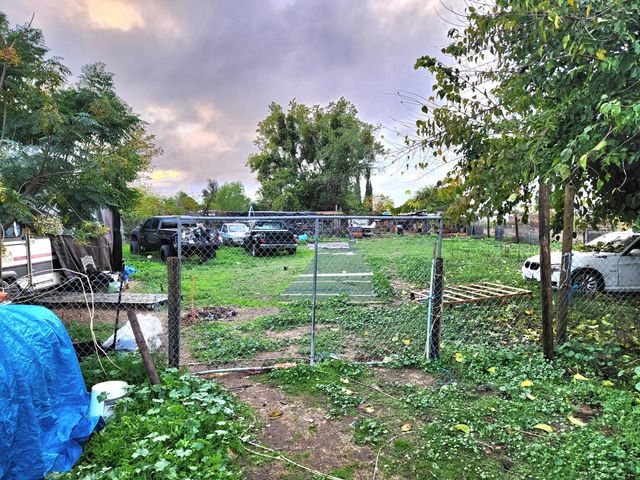 3793 S Cottle Avenue, Sanger, CA 93657