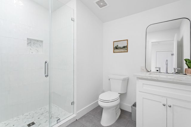 31395 Sh 105, Sour Lake, TX 77659