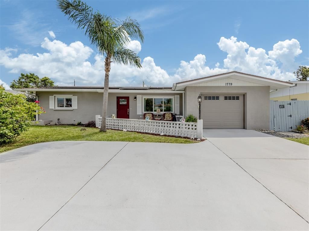 1779 VALENCIA DRIVE, Venice, FL 34293