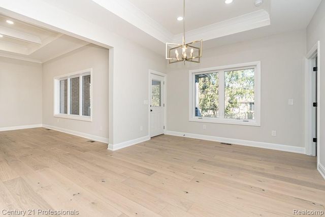 53242 Eastbourne Drive, Shelby Charter Township, MI 48316