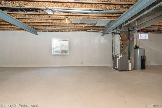 53242 Eastbourne Drive, Shelby Charter Township, MI 48316