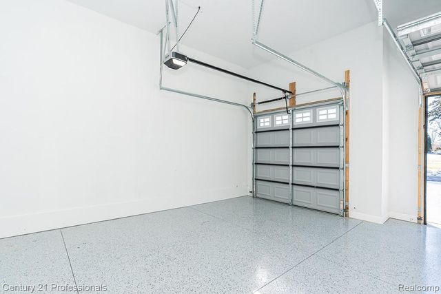 53242 Eastbourne Drive, Shelby Charter Township, MI 48316