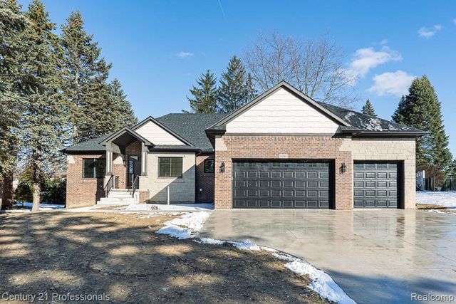 53242 Eastbourne Drive, Shelby Charter Township, MI 48316