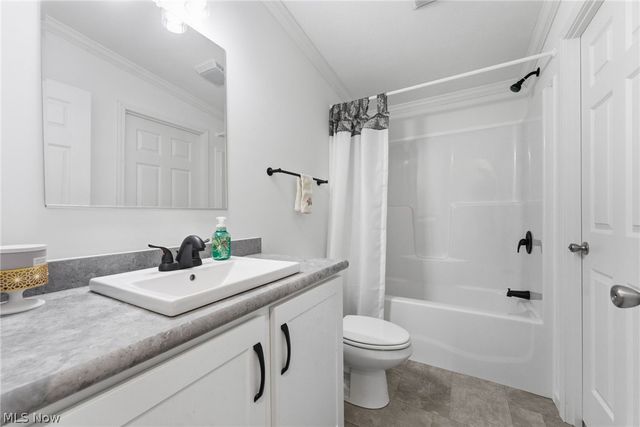 1598 Bogie Lane, Painesville, OH 44077