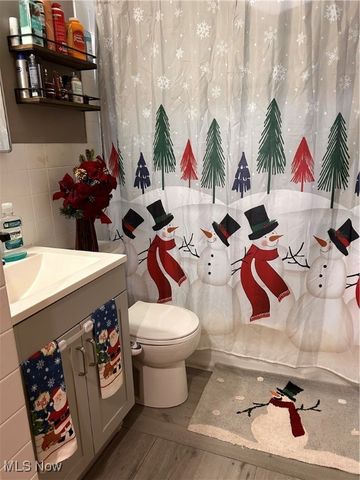 3819 Huntmere Avenue, Austintown, OH 44515