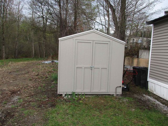 86 Wile Street, Hinesburg, VT 05461