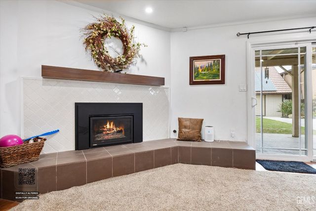 7008 Hooper Avenue, Bakersfield, CA 93308