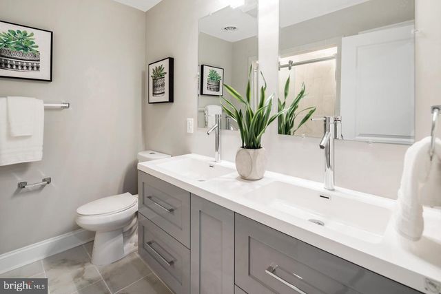 120 W ALL SAINTS ST, Frederick, MD 21701