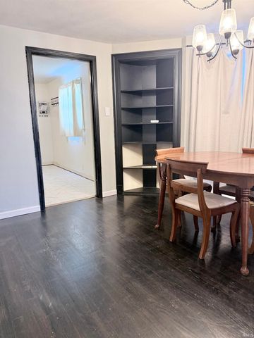 3508 S Beacon Street, Muncie, IN 47302