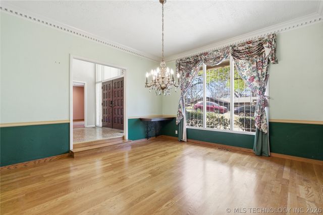 6271 S Jamestown Avenue, Tulsa, OK 74136