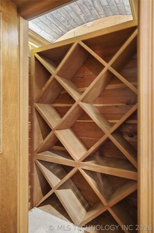 6271 S Jamestown Avenue, Tulsa, OK 74136