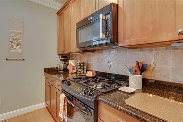 1023 Bolling Avenue, Norfolk, VA 23508