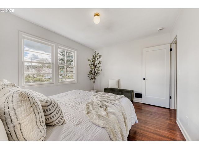 4305 Ne 77TH Ave, Portland, OR 97218