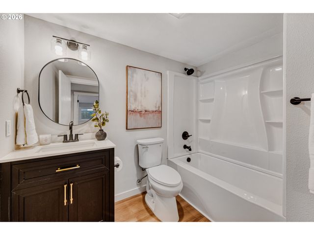 4305 Ne 77TH Ave, Portland, OR 97218