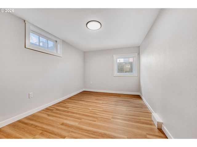 4305 Ne 77TH Ave, Portland, OR 97218