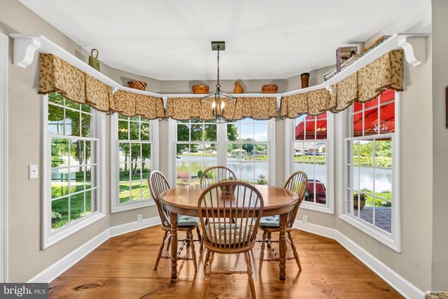 10 W SHORE CT, Landenberg, PA 19350