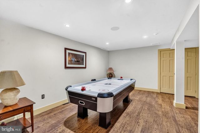 10 W SHORE CT, Landenberg, PA 19350
