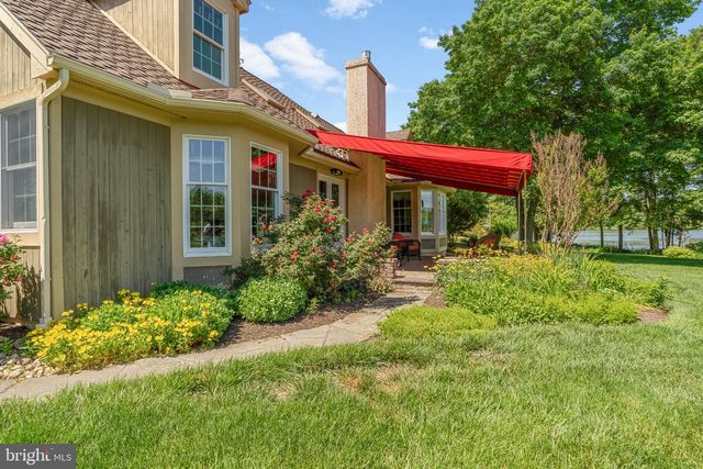 10 W SHORE CT, Landenberg, PA 19350