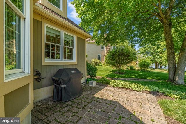 10 W SHORE CT, Landenberg, PA 19350