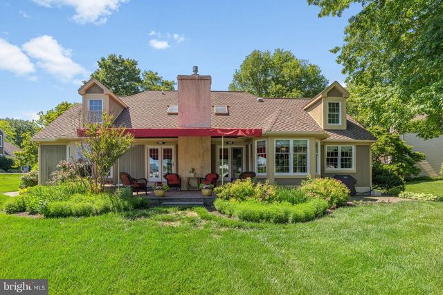 10 W SHORE CT, Landenberg, PA 19350
