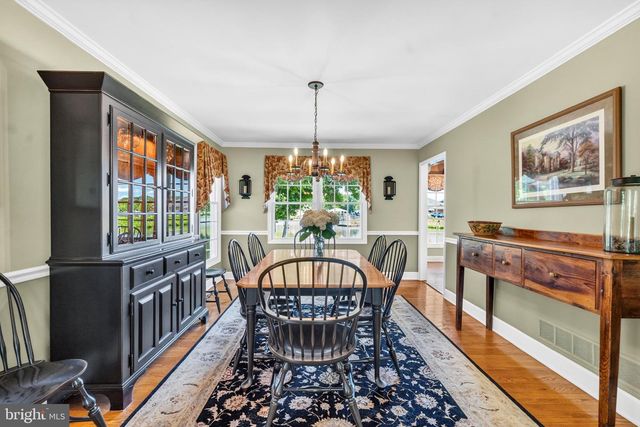 10 W SHORE CT, Landenberg, PA 19350
