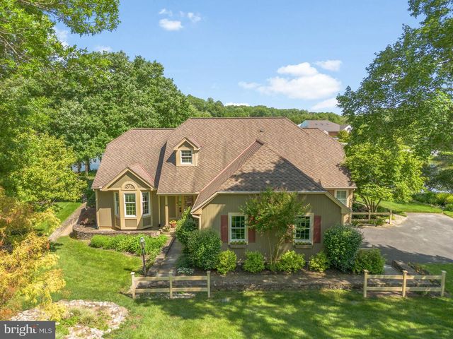 10 W SHORE CT, Landenberg, PA 19350