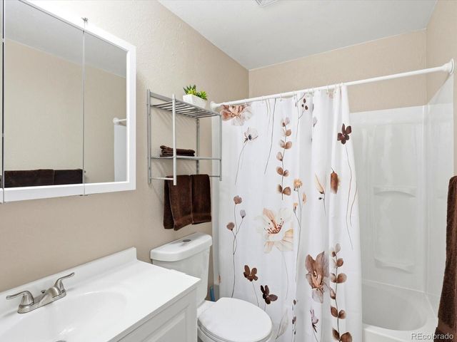 4391 S Estes Street, Littleton, CO 80123